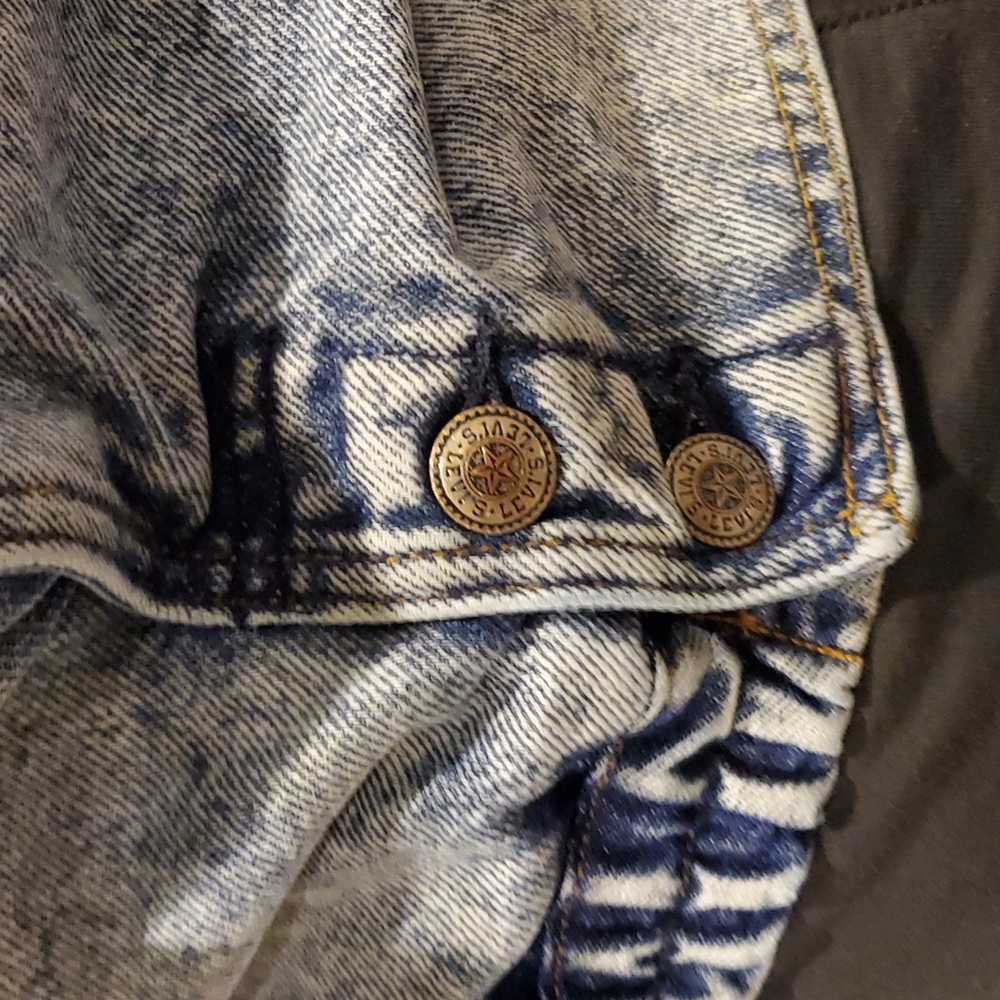 Vintage Levi Denim Coat - Picture 5 of 16